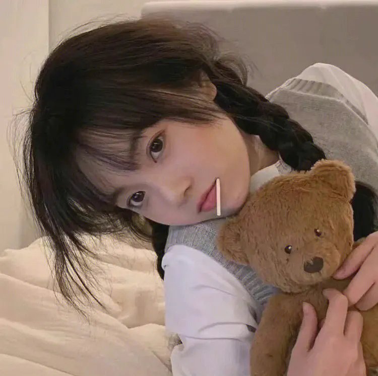 夜空总有最大密度的蓝色